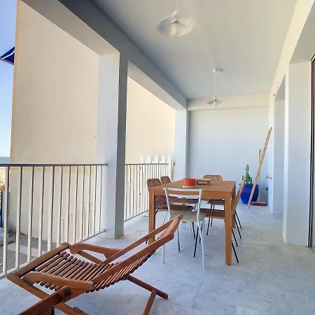 F4 Avec Terrasse, 3 Chambres, Parking - Sur La - Fr-1-715-57 Mauguio